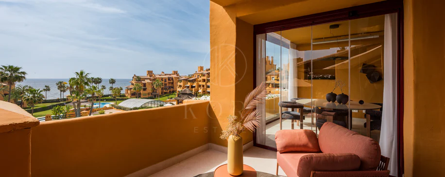 Elegancia Mediterránea en Los Granados del Mar