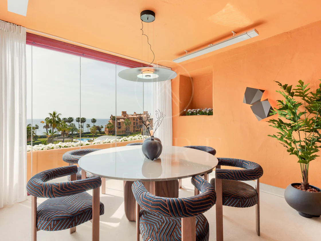 Elegancia Mediterránea en Los Granados del Mar
