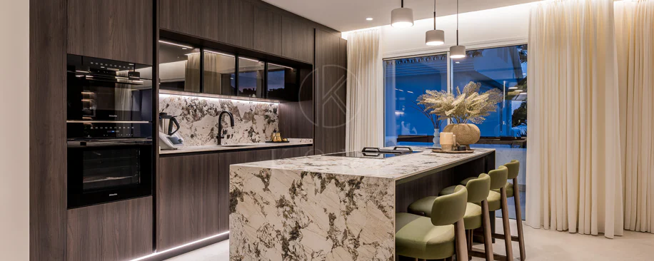 Exclusivo apartamento Reformado en Palm Beach, Los Monteros, primera línea de playa