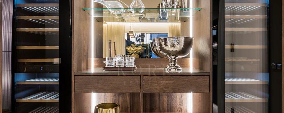 Exclusivo apartamento Reformado en Palm Beach, Los Monteros, primera línea de playa