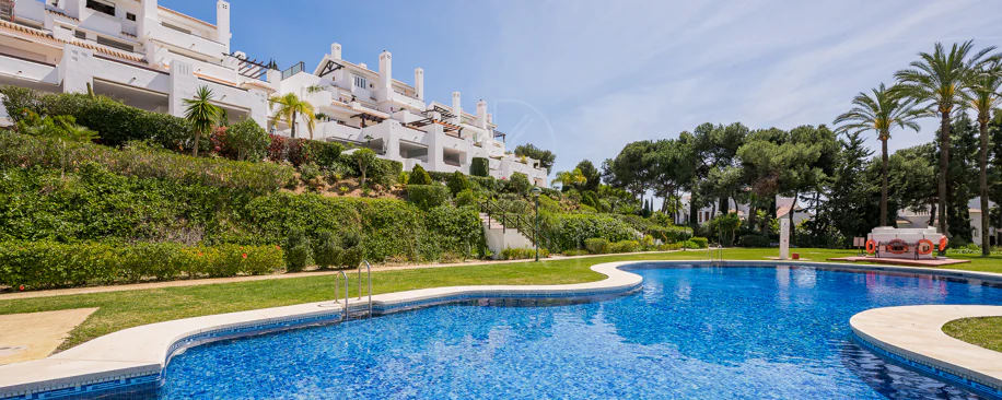 Exclusivo apartamento Reformado en Palm Beach, Los Monteros, primera línea de playa