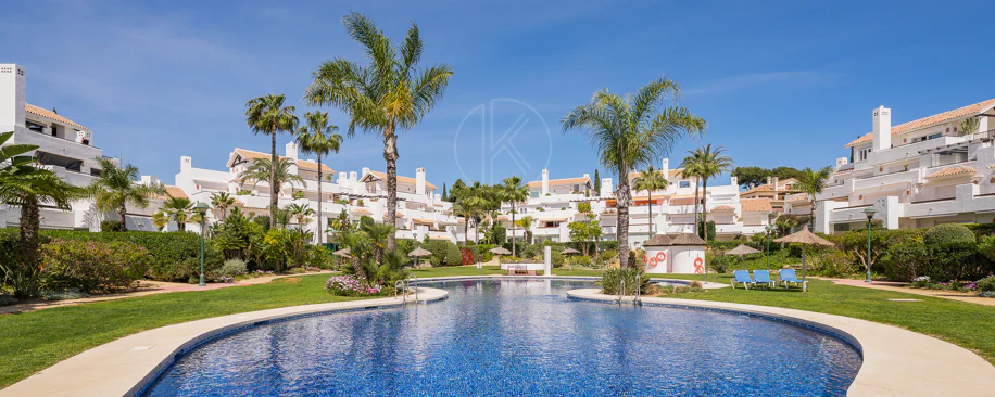 Exclusivo apartamento Reformado en Palm Beach, Los Monteros, primera línea de playa