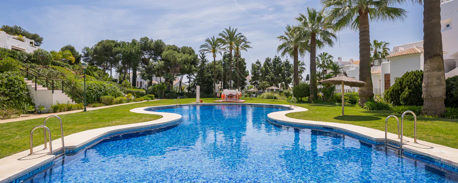 Exclusivo apartamento Reformado en Palm Beach, Los Monteros, primera línea de playa
