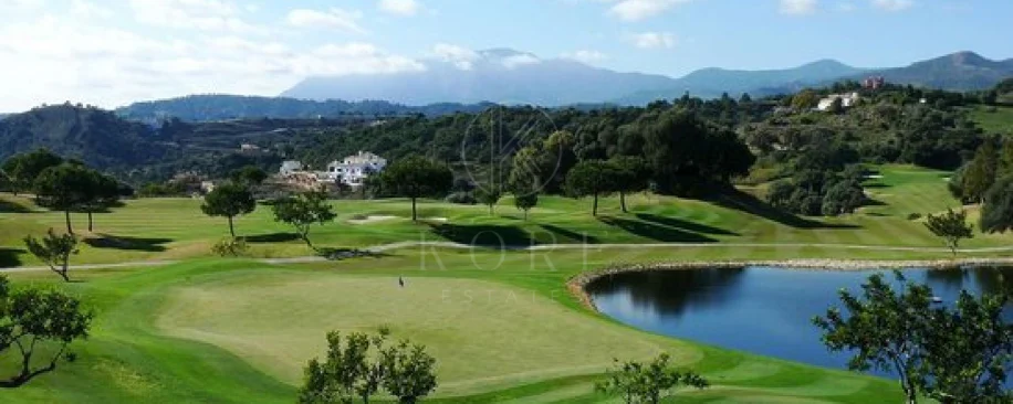 Exquisita Proyecto de villa de lujo de seis dormitorios en Marbella Club Golf Resort