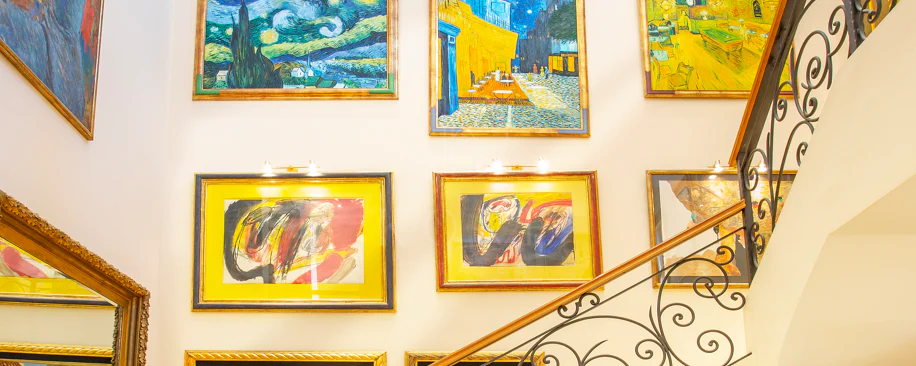 ESPECTACULAR VILLA DE LUJO DE 5 DORMITORIOS UBICADA EN NUEVA ANDALUCÍA
