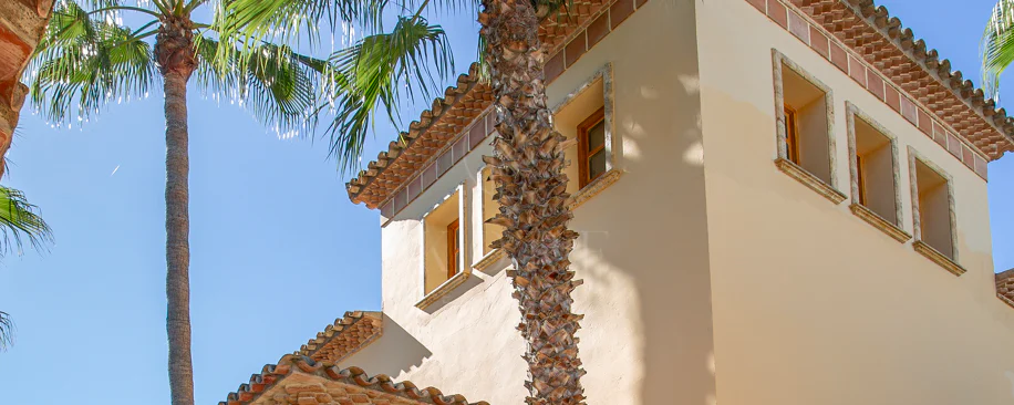 ESPECTACULAR VILLA DE LUJO DE 5 DORMITORIOS UBICADA EN NUEVA ANDALUCÍA