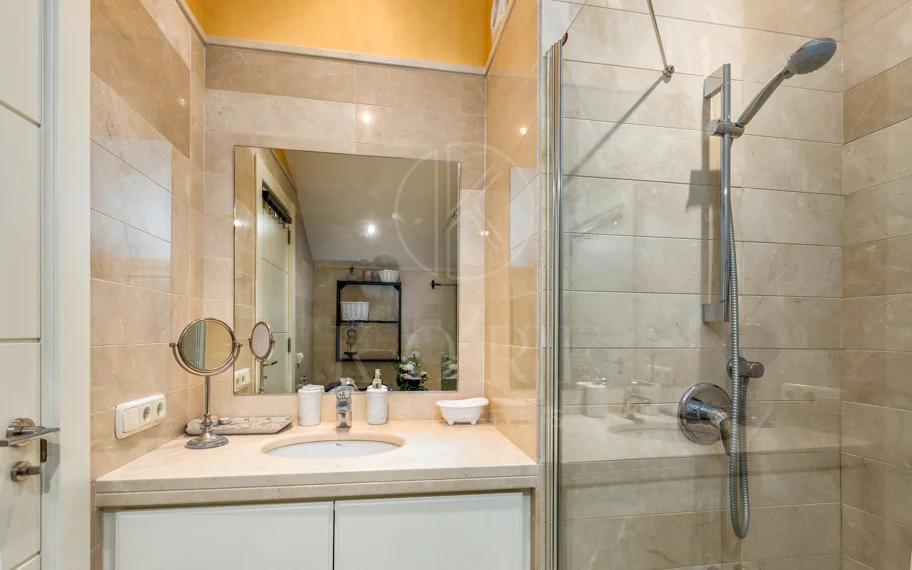 Elegant north east facing, three bedroom townhouse located in La Cala Golf, Mijas