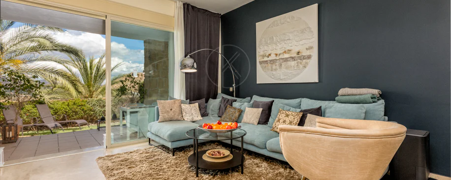 Elegante orientación norte este, casa adosada de tres dormitorios situada en La Cala Golf, Mijas