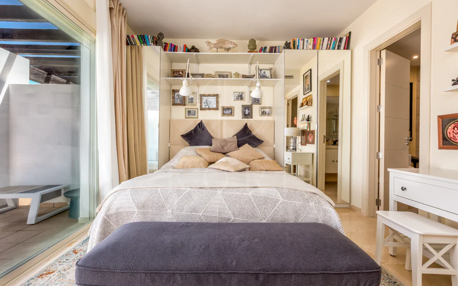 Elegant north east facing, three bedroom townhouse located in La Cala Golf, Mijas