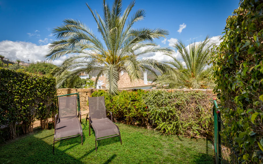 Elegant north east facing, three bedroom townhouse located in La Cala Golf, Mijas