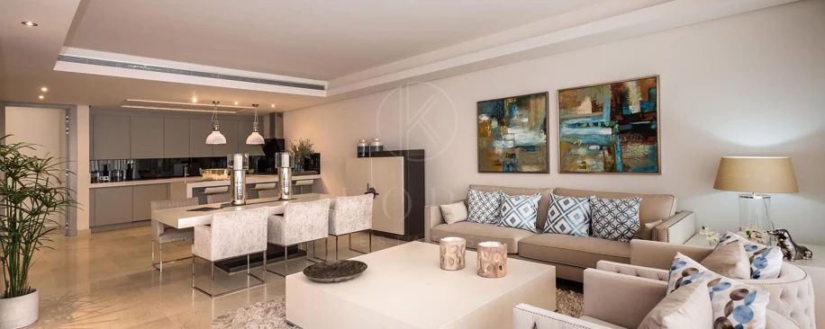 SEMI-DETACHED VILLA IN THE CENTER OF MARBELLA