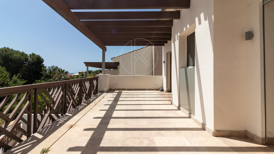 SEMI-DETACHED VILLA IN THE CENTER OF MARBELLA