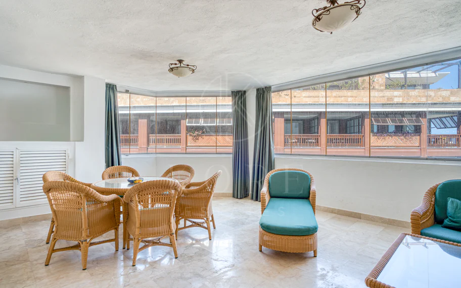 Exclusive Beachfront Two-Bedroom South-Facing Apartment with Sea Views in La Herradura, Marbella