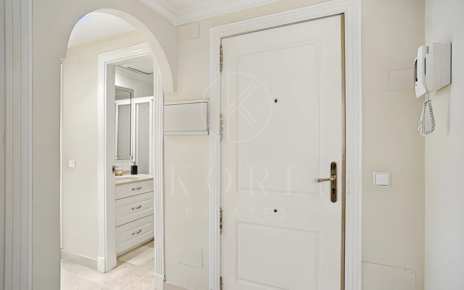 Exclusive Beachfront Two-Bedroom South-Facing Apartment with Sea Views in La Herradura, Marbella