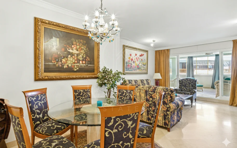 Exclusive Beachfront Two-Bedroom South-Facing Apartment with Sea Views in La Herradura, Marbella