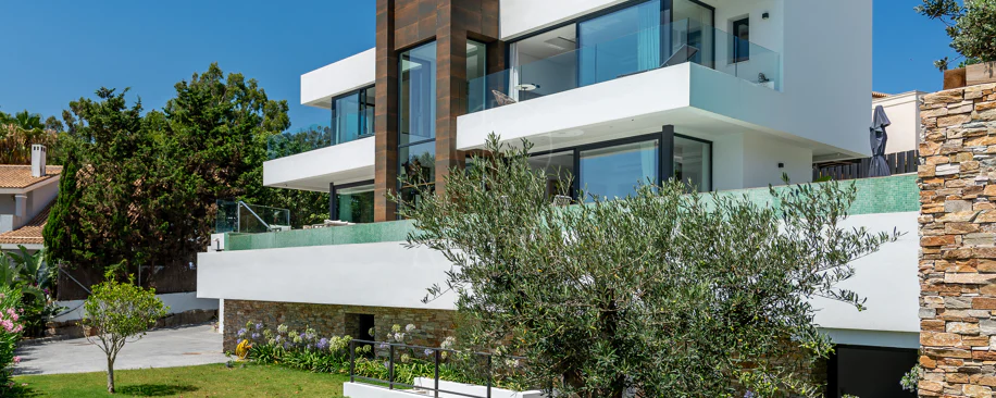 Luxury Villa with Panoramic Sea Views in La Paloma, Manilva