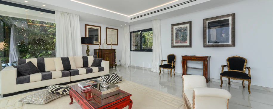 Luxury Villa with Panoramic Sea Views in La Paloma, Manilva