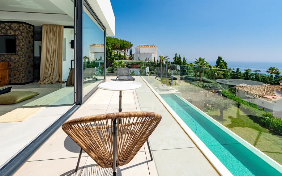 Luxury Villa with Panoramic Sea Views in La Paloma, Manilva