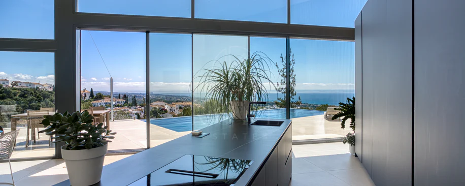 Outstanding, five bedroom Villa located in Altos de Los Monteros with panoramic sea views