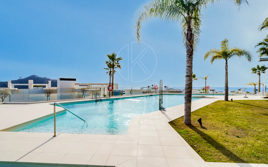 Beautiful two bedroom, south east facing apartment located in the exclusive Urbanisation Palo Alto
