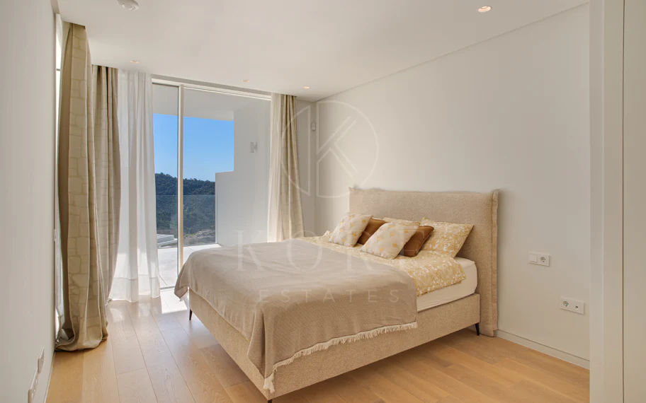 Beautiful two bedroom, south east facing apartment located in the exclusive Urbanisation Palo Alto