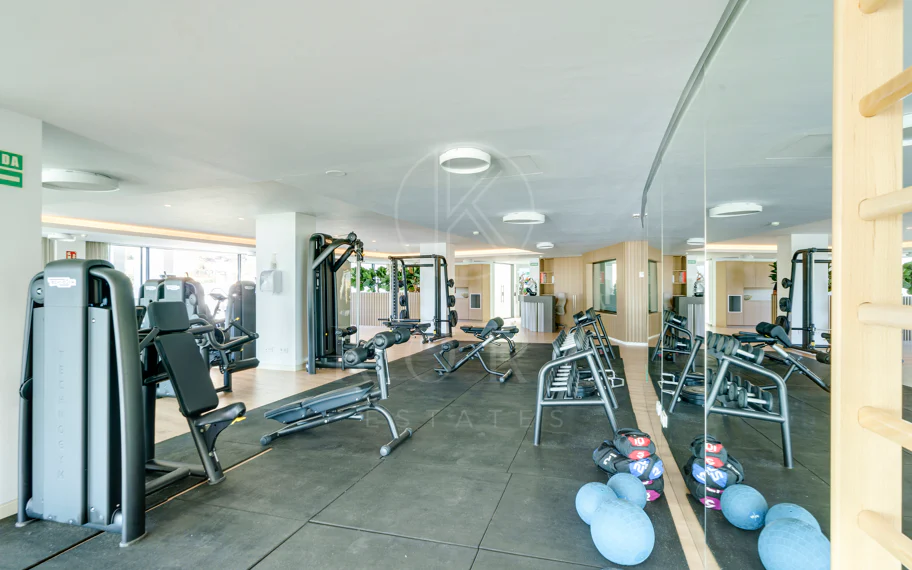 Beautiful two bedroom, south east facing apartment located in the exclusive Urbanisation Palo Alto