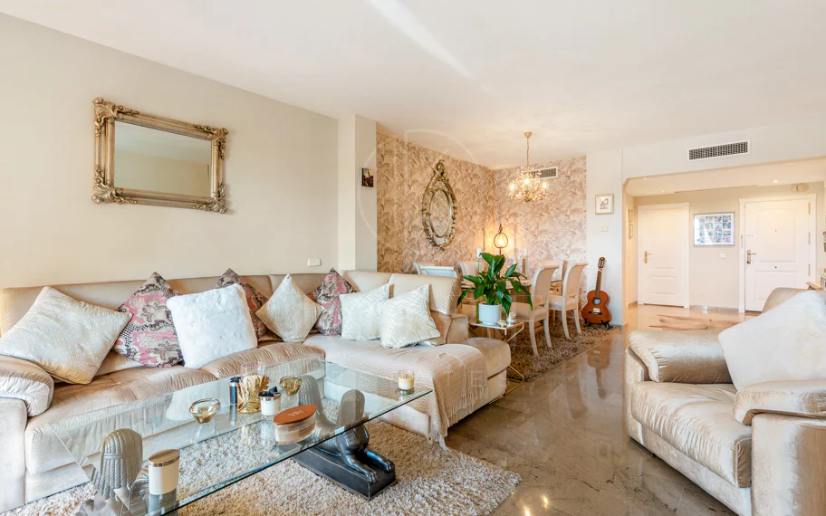Sea View Apartment, Cumbres del Rodeo, Nueva Andalucía
