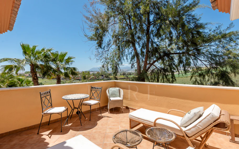 Sea View Apartment, Cumbres del Rodeo, Nueva Andalucía