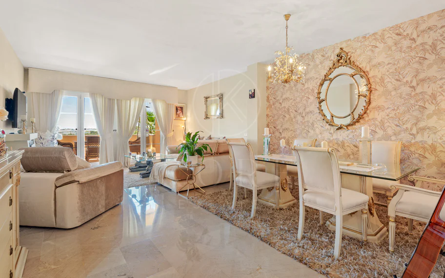 Sea View Apartment, Cumbres del Rodeo, Nueva Andalucía