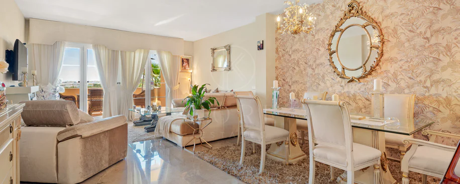 Apartament cu vedere la mare, Cumbres del Rodeo, Nueva Andalucía