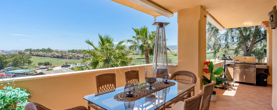 Apartament cu vedere la mare, Cumbres del Rodeo, Nueva Andalucía