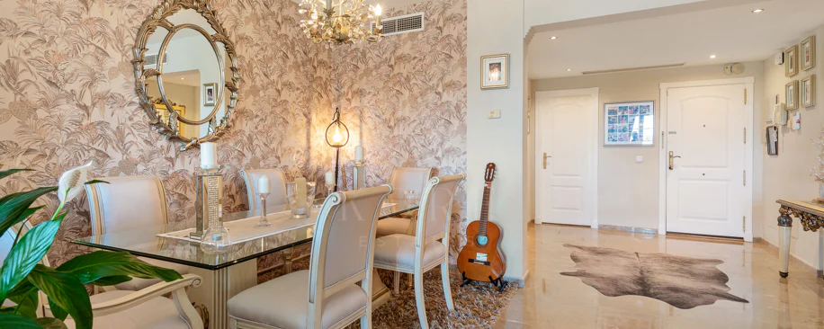 Apartament cu vedere la mare, Cumbres del Rodeo, Nueva Andalucía
