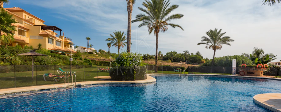 Apartament cu vedere la mare, Cumbres del Rodeo, Nueva Andalucía