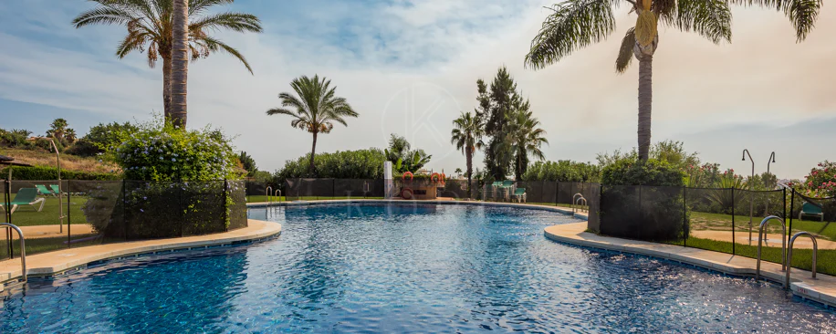 Apartament cu vedere la mare, Cumbres del Rodeo, Nueva Andalucía