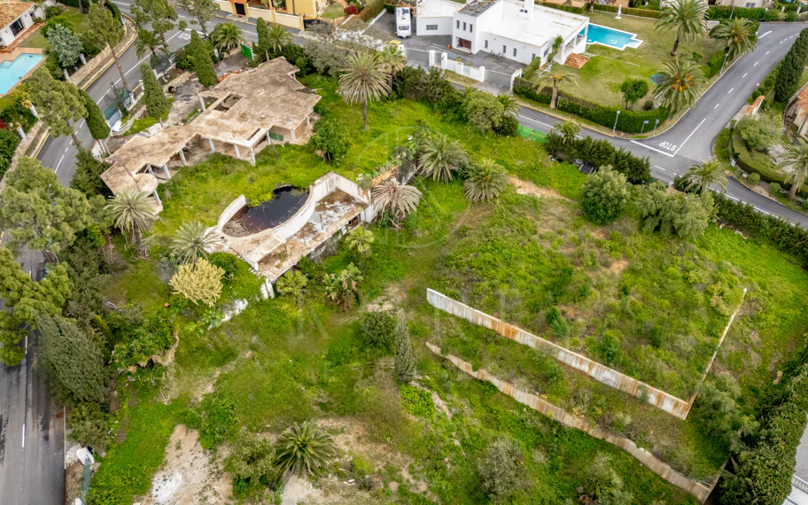 Exceptional Plot and Project for Sale in Hacienda Las Chapas, Marbella