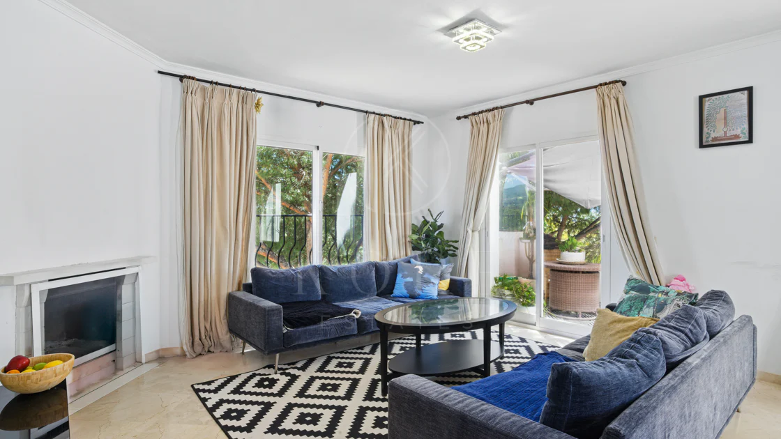 Spacious four-bedroom, duplex penthouse in the Los Pinos de Aloha complex, Nueva Andalucía, Marbella