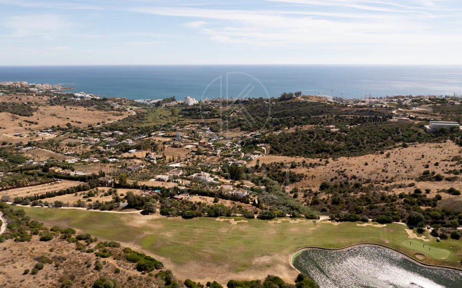 Prime Plot with Project and License in Valle Romano, Estepona