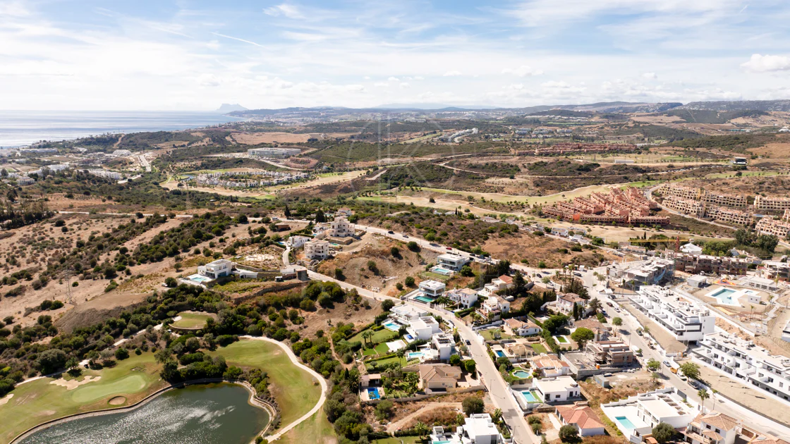 Teren de primă clasă cu proiect și licență în Valle Romano, Estepona