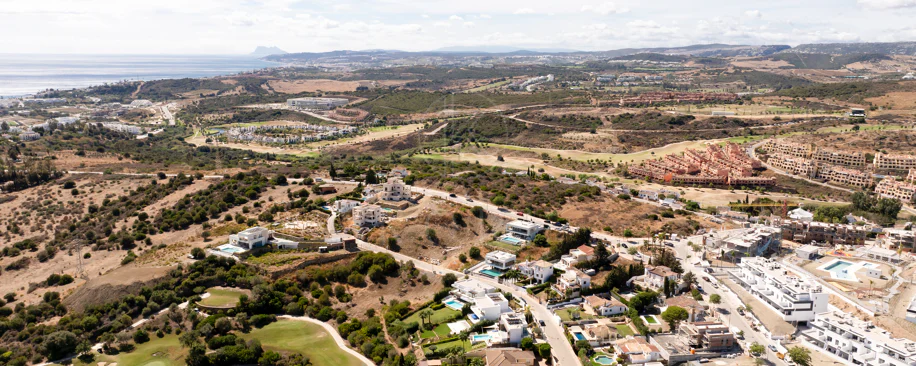 Teren de primă clasă cu proiect și licență în Valle Romano, Estepona