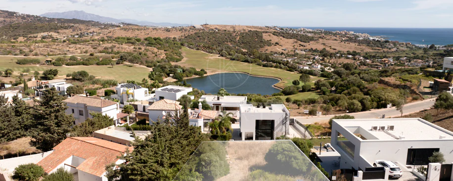 Teren de primă clasă cu proiect și licență în Valle Romano, Estepona