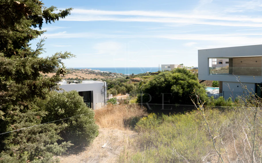 Prime Plot with Project and License in Valle Romano, Estepona