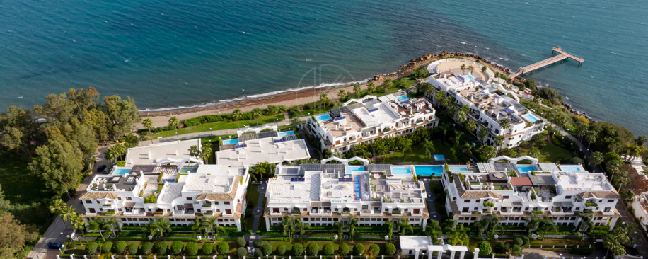 Exclusive Ground-Floor Apartment in Doncella Beach, Estepona