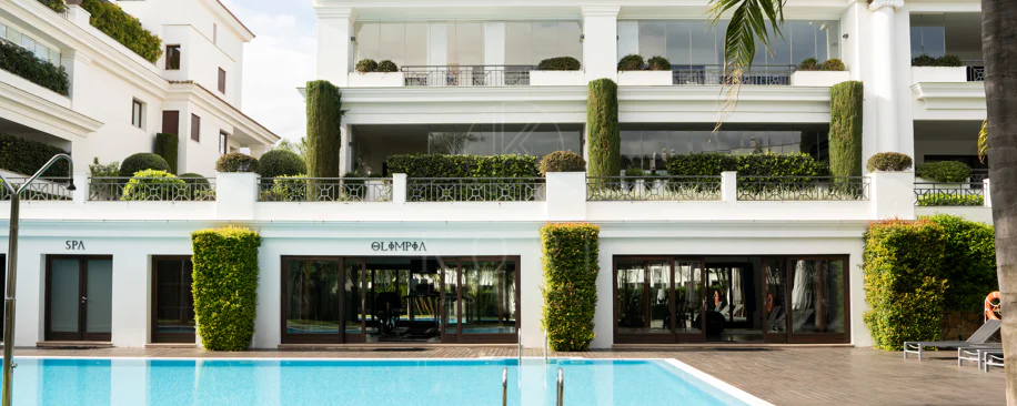 Exclusive Ground-Floor Apartment in Doncella Beach, Estepona