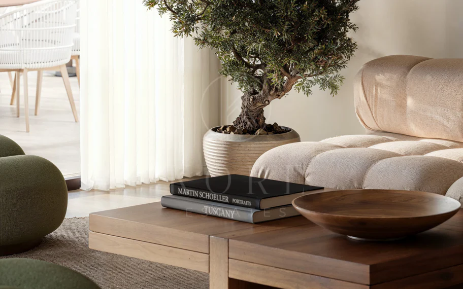Villa Voir - Scandinavian-inspired villa in the prestigious Los Naranjos Hill Club of Marbella