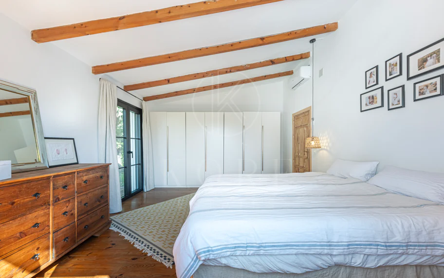 Charming Villa with Panoramic Views in Guadalmina Alta