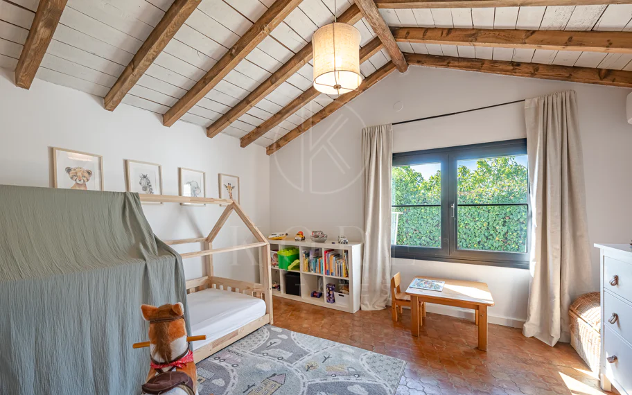 Charming Villa with Panoramic Views in Guadalmina Alta
