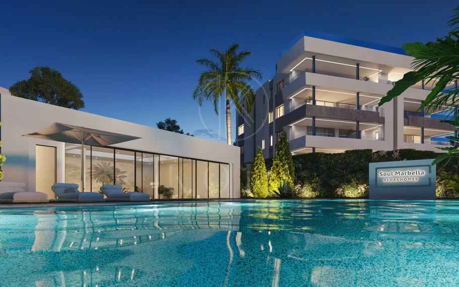 Contemporary penthouse with terrace and solarium both with panoramic views of the Mediterranean Sea in top location