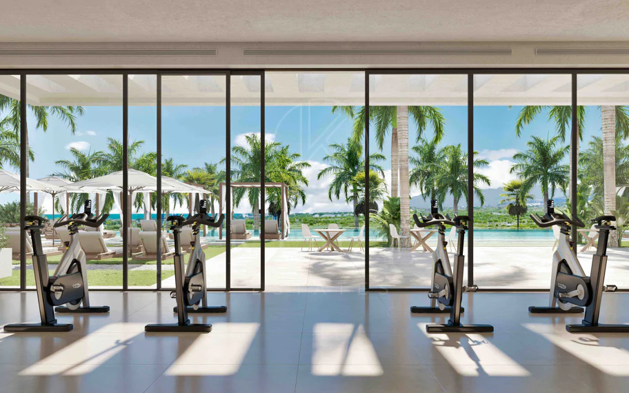 Contemporary penthouse with terrace and solarium both with panoramic views of the Mediterranean Sea in top location