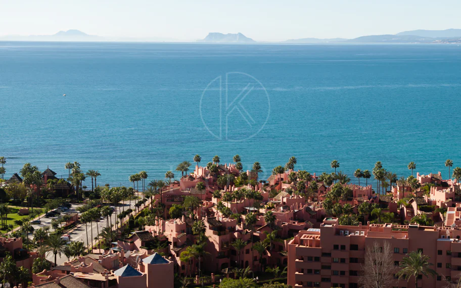 Amazing 3 Bedroom Apartment in Cabo Bermejo