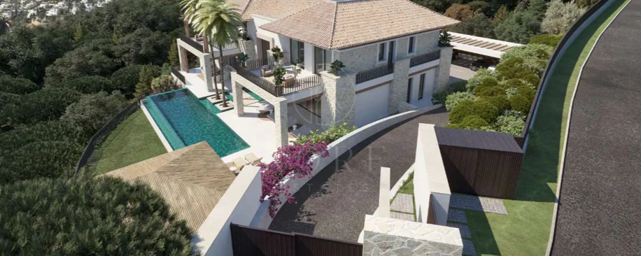 Development in El Herrojo, Benahavis